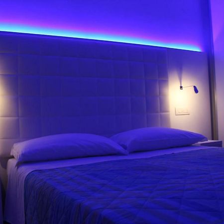 Hotel Saint Tropez Ριτσιόνε Εξωτερικό φωτογραφία